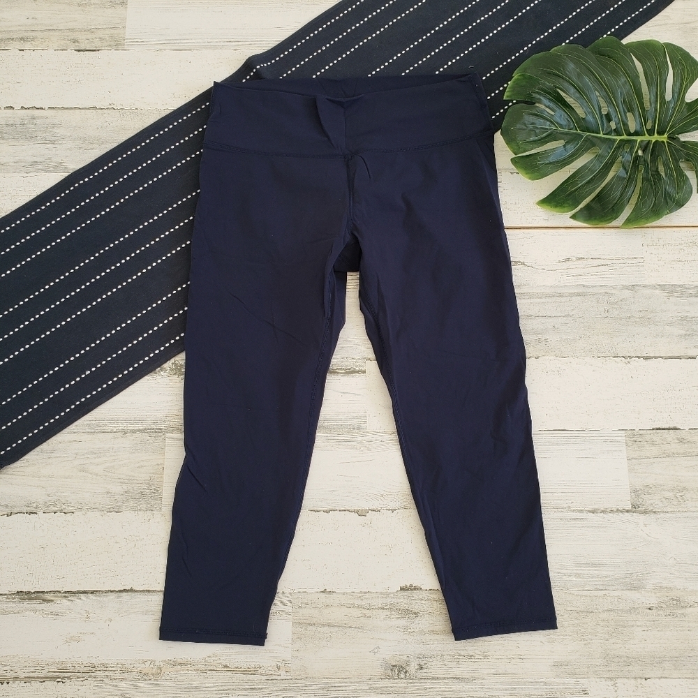 Zyia Mid Rise Crop Leggings Navy Blue Size 20